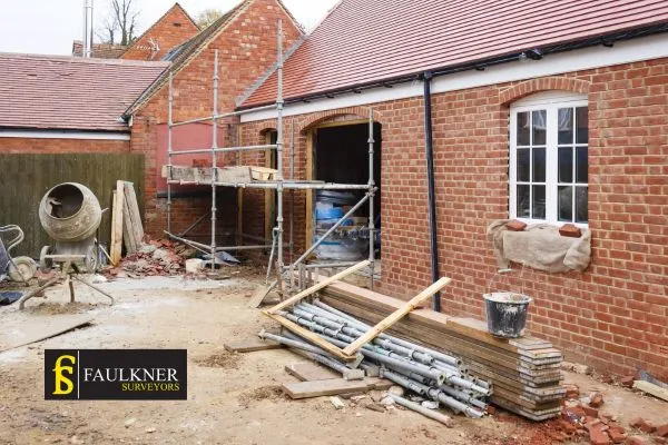 What is the minimum distance between 2 houses? 2 Distance Between Two Houses : Party Wall Surveyors Chesham