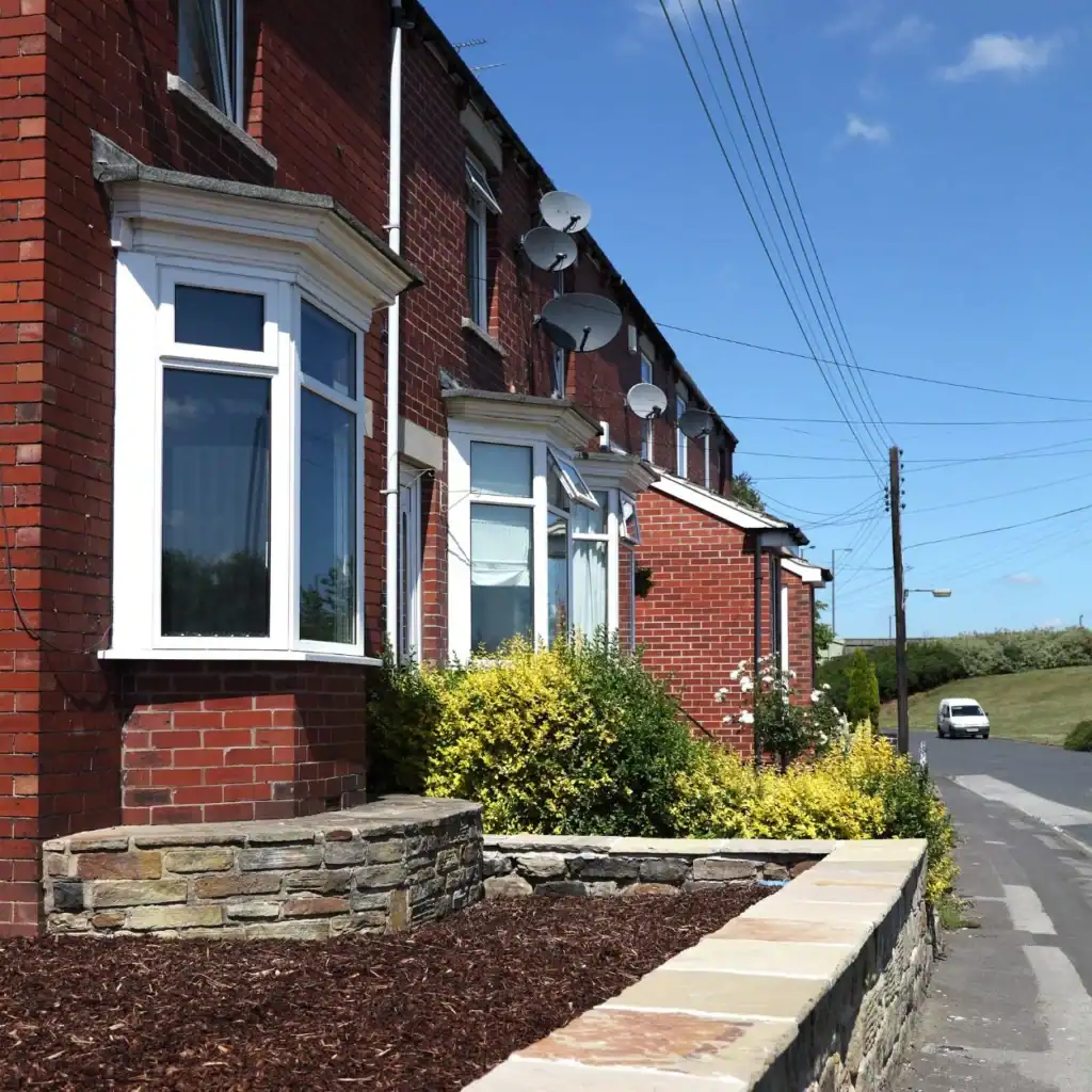 Can a Neighbour Remove Survey Stakes? 3 Min Critical Guide to Avoid Legal Issues 2 Faulkner Party Wall Surveyors Chesham : Can My Neighbour Remove Survey Skates